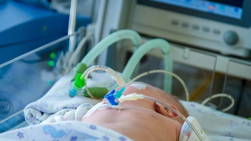 Маңғыстау облысында бір жасар бала 2-қабаттан құлап комаға түсті - Қазақстан жаңалықтары