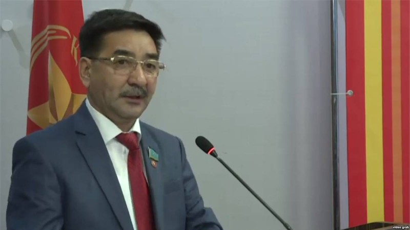 Билікшіл партия Жамбыл Ахметбековті президенттікке екінші рет ұсынды