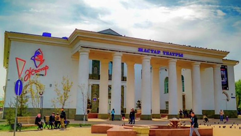 Жастар театрының тарихы: құрылуы, актерлер мен спектакльдер