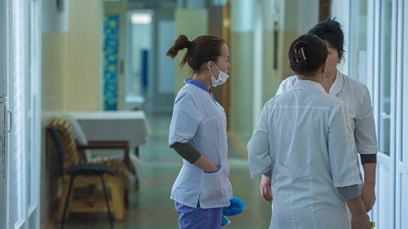 Қазақстандық боксшы нокаутпен жеңілгеннен кейін ауруханаға түсті