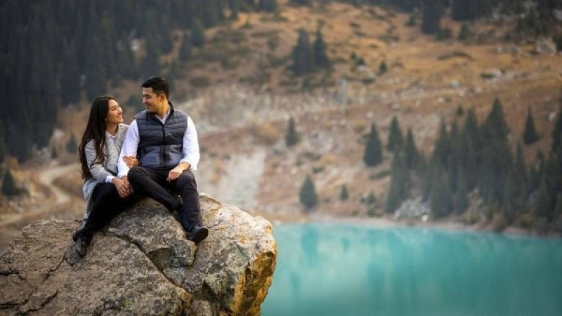 Махаббат неден қорқады? |