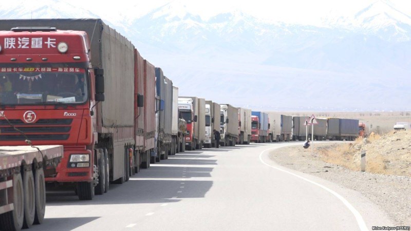 Нұр-Сұлтан қырғыз-қазақ шекарасындағы көлік кептелісінің себебін айтты