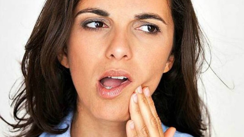 Қарағандылық тіс дәрігері науқастың аузында ине қалдырып кеткен - Қазақстан жаңалықтары