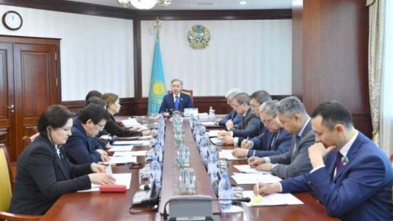 Нығматулиннің төрағалығымен Мәжіліс Бюросы өтті