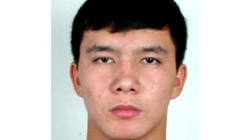 Елордада мейрамхана даяшысы клиенттердің банк картасының мәліметтерін жазып алып, ақша ұрлаған
            14:59, 24 Сәуір, 2019
        
        22 жастағы жігіт ұсталып, кінәсін мойындады