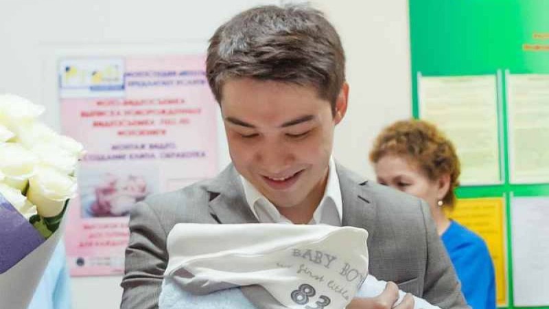 "Адам болмайды": Артур Төлеповтің шала туған сәбиінің денсаулығы қалай? - Қазақстан жаңалықтары