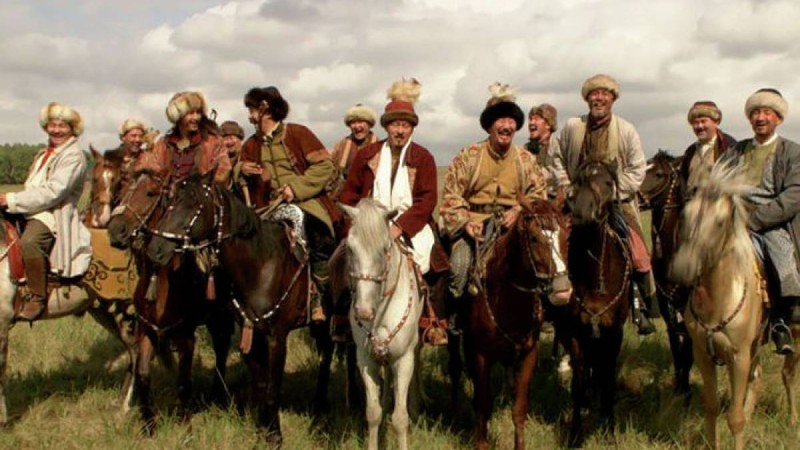 Сал-серілер кімдер: поэзиясы, киімі, ерекшеліктері