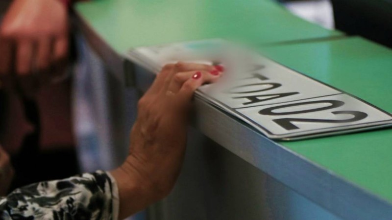 Қазақстанда көлікті тіркеу және жүргізуші куәлігін беру қызметтері қалпына келтірілді - Қазақстан жаңалықтары