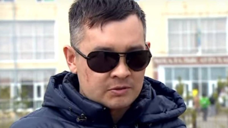 "Есімнен танғанша ұруды бұйырды": Елордада борышкерге көмектескен заңгерді қанжоса қылып сабап кеткен - Қазақстан жаңалықтары