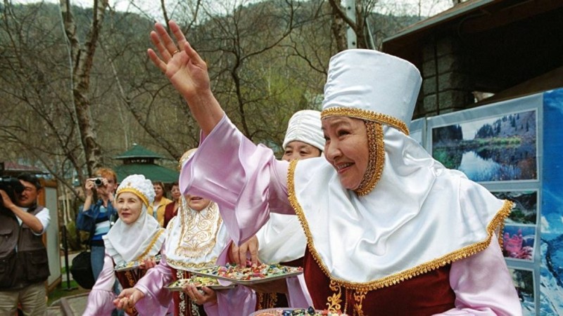 Амал мерекесі: Қазақстанда «көрісу» күні басталып кетті