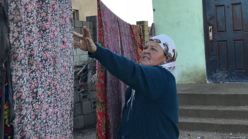 Тұрғындар тұрмысы нашар отбасыларға үй салып берді