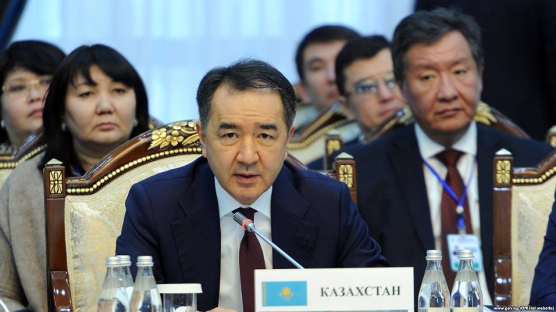 Отставкаға кеткен Сағынтаев Назарбаевқа алғыс айтты