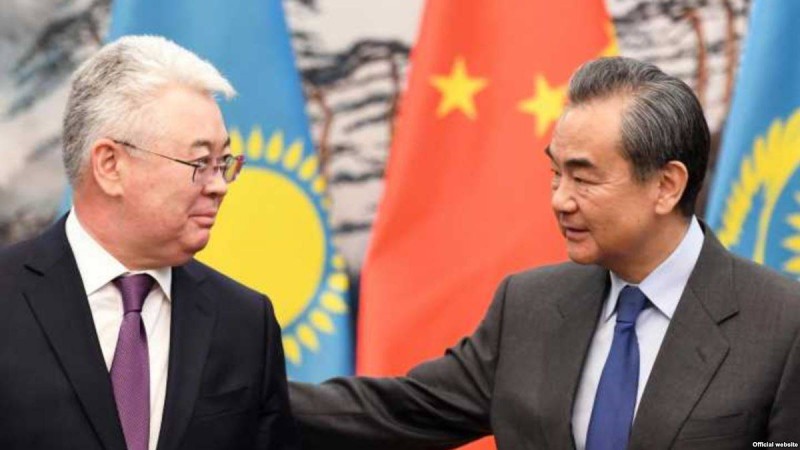Қытай өзінің "терроризммен күресу амалын қолдаған" Қазақстанға алғыс айтты