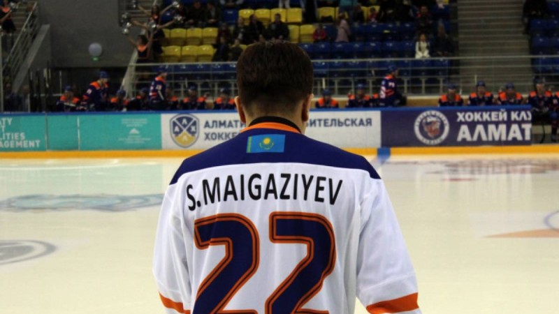 Хоккейде қонақта болған Майғазиев шетелік әндерге шүйлікті