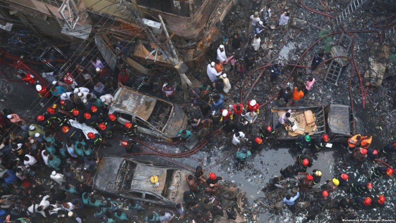 Даккадағы өрттен кем дегенде 69 адам қаза тапты