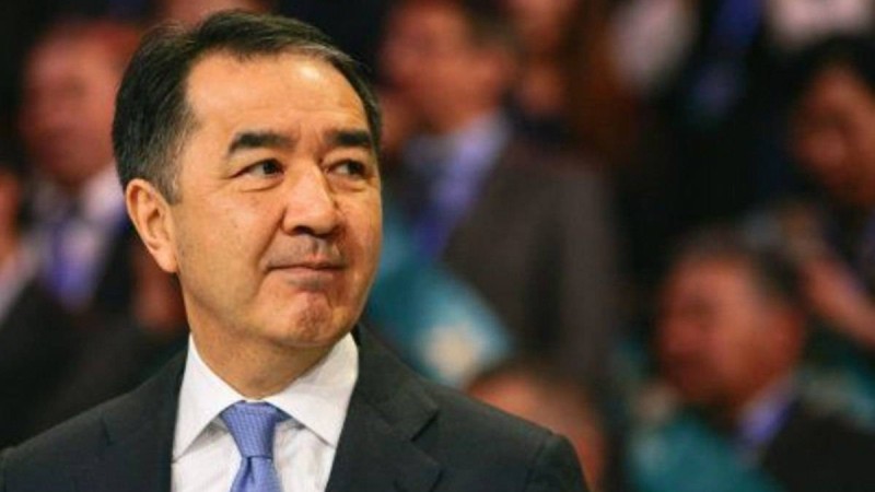 Сағынтаев жақсы есеп берген Бозымбаевты мақтады - новости Казахстана