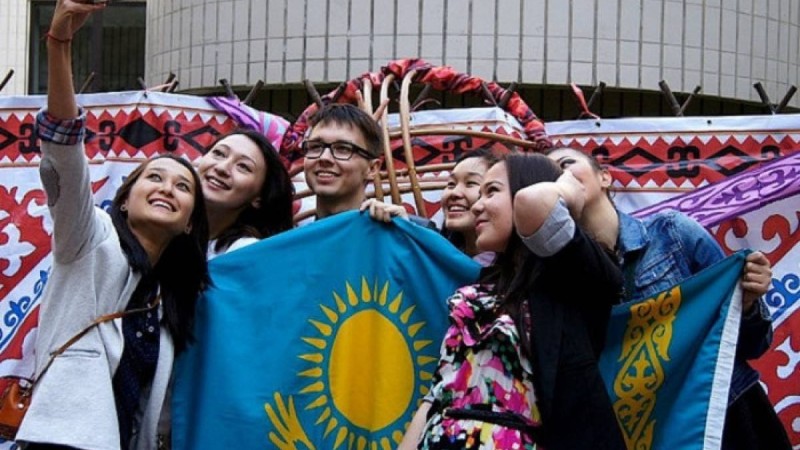 Оқу ақысы арзан ба: Қазақстандық студенттер неліктен Ресей мен Түркияда оқуға құмар