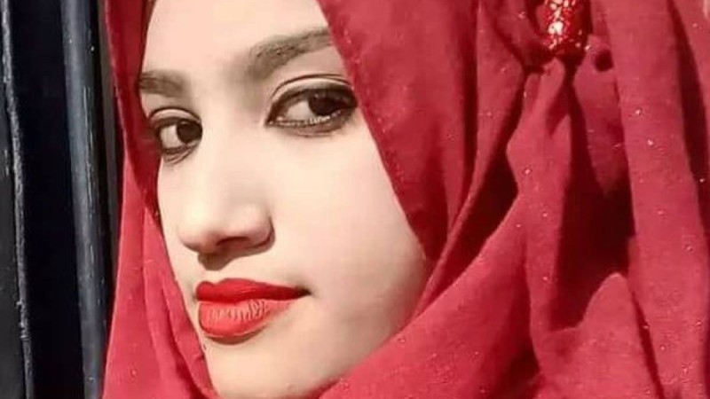 Үстіне жанармай құйған: Медресе директоры тәніне қол жүгірткенін айтқан қызды тірідей өртеп жіберген - Қазақстан жаңалықтары