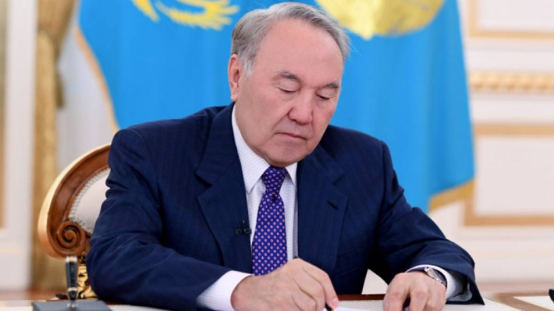 Назарбаев әскери тікұшақтың апатқа ұшырауына байланысты көңіл айтты