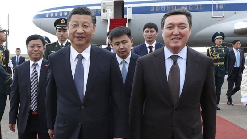 Қазақшаны қатырмайтын Мәмин қытайша үйреніп жүр...