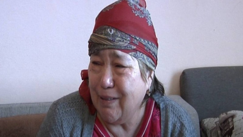 Тікұшақ апатында көз жұмған әскердің анасы: Ұлым барғысы келмей әрең кеткен еді - Қазақстан жаңалықтары
