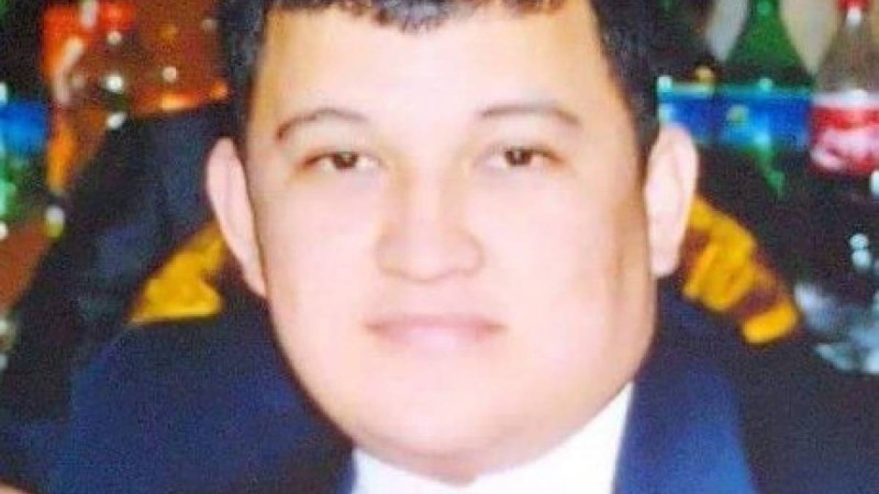 Министрлер "қайтып келейік" - деп ырымдап, артына қарай-қарай кететін шығар, иə?