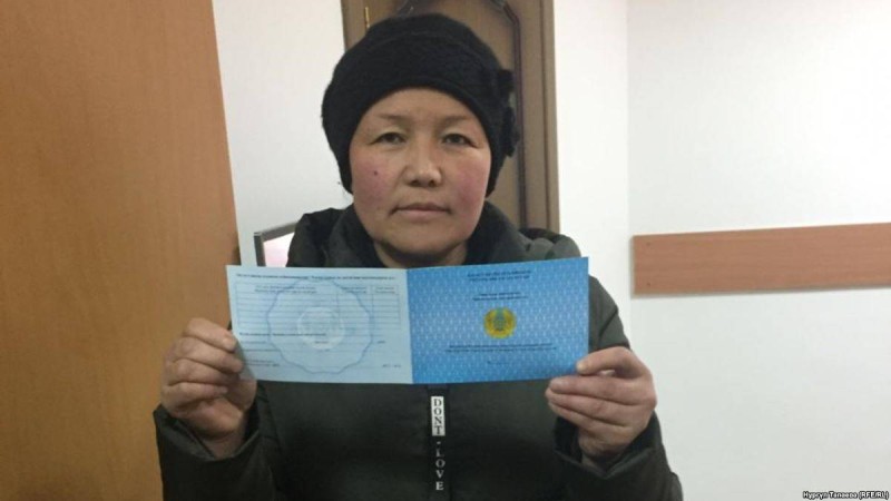 Талдықорғанда Сайрагүл Сауытбайдың сотына келгендер залға сыймады