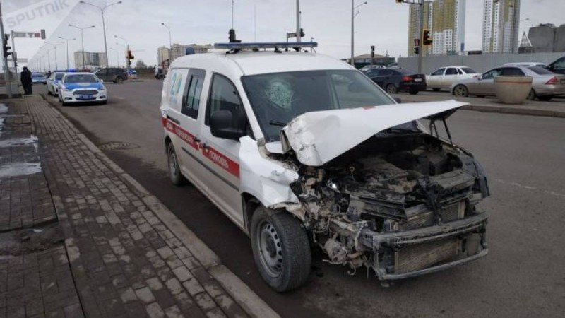 "Адамдар қансырап жатты" - автобус апатынан зардап шеккен фельдшердің әңгімесі