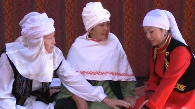 Әмеңгерлікке дін не дейді? Жеңгесін әмеңгерлікке алуы харам ба?