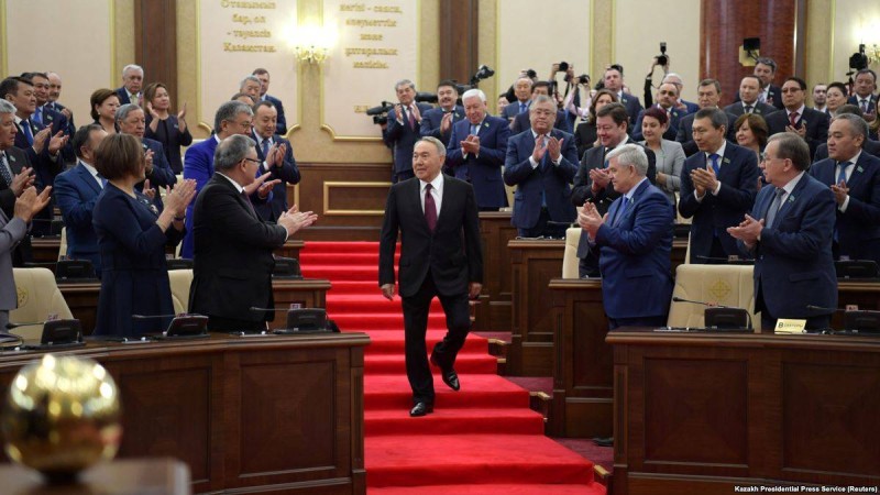 Назарбаевсыз 30 күн