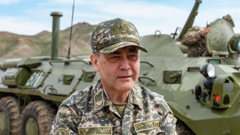 Қорғаныс министрі Назарбаевқа Қарулы күштердегі қазіргі ахуалды баяндады