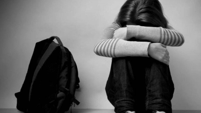 Ақтөбеде әкесі 12 жастағы туған қызын екі-үш жыл зорлап келген - Қазақстан жаңалықтары