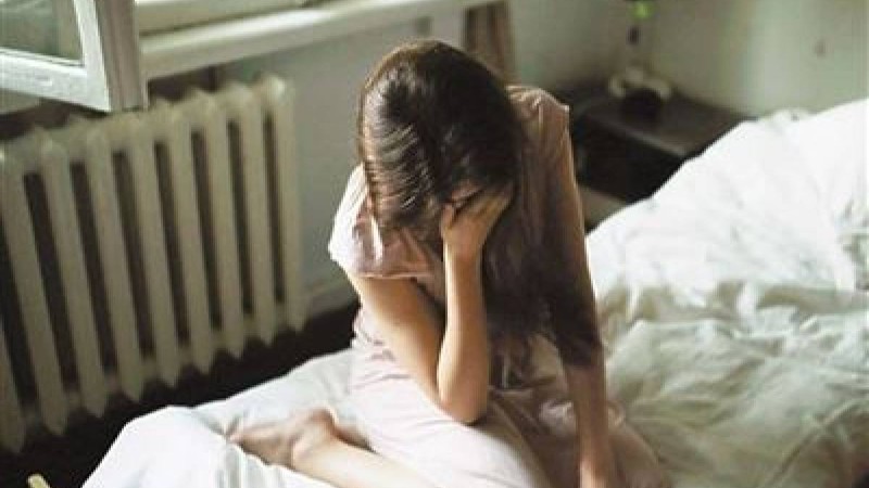 Ақтауда ер адам бойжеткенді тонап, кейін зорлаған