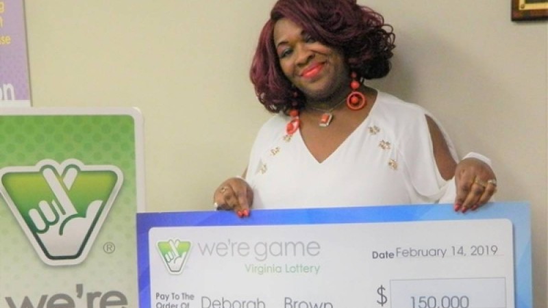 Келіншек бір күнде 30 мәрте лоторея ұтып алған