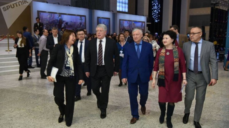 Анатолий Карповтың сирек маркалар коллекциясы