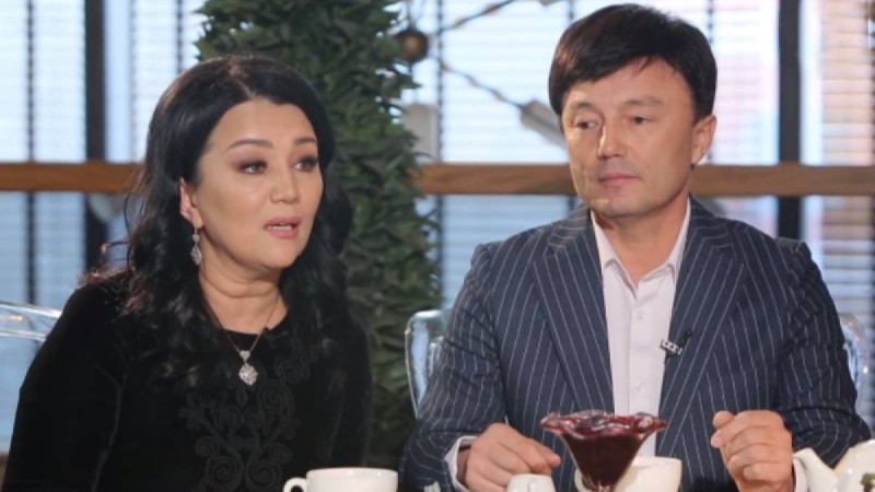 Димаш Құдайбергеннің анасы әлемге танымал әншіні қалай тәрбиелеуге болатынын айтты - Қазақстан жаңалықтары