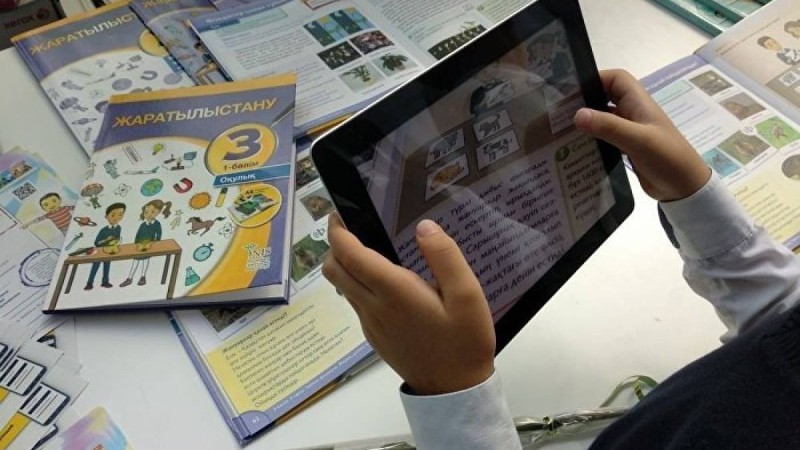 Министр халық санағы үшін сатып алынатын планшеттер кейін кімге берілетінін айтты