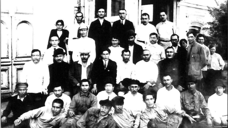 «Алғашқы және соңғы демократиялық сайлау»