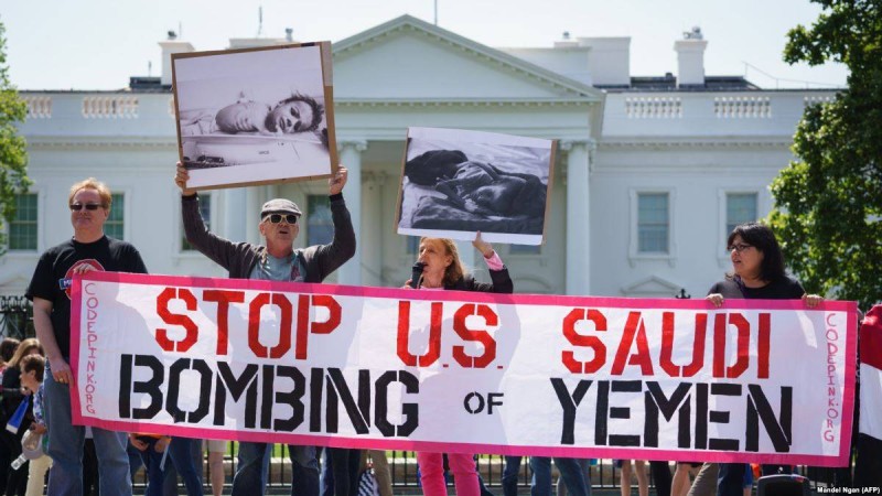 Трамп Йемендегі әскери кампанияны қолдауды доғару ұсынысына вето қойды