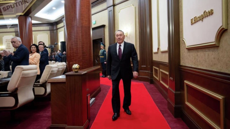 Назарбаев отставкаға шыққаннан кейін немен айналысып жүр