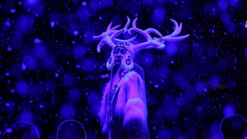 Қазақша өлең: 16 желтоқсан - Тәуелсіздік күні (Тіл және тәуелсіздік)