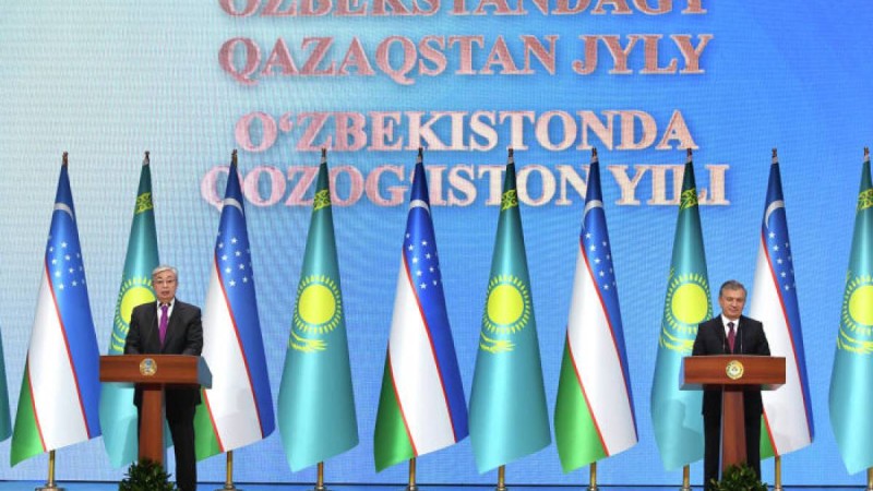 Шавкат Мирзиёев Назарбаевқа алғысын айтты