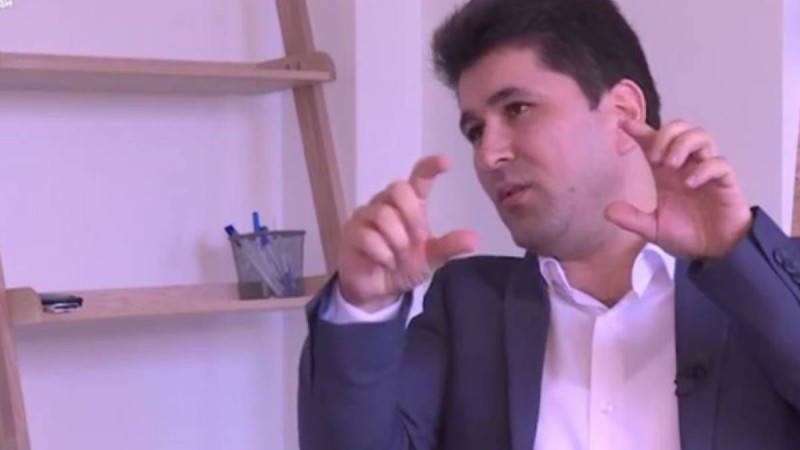 11:47 Тәжік оппозиционері: билік сайлауда Рахмонның баласын қолдауға мәжбүрледі