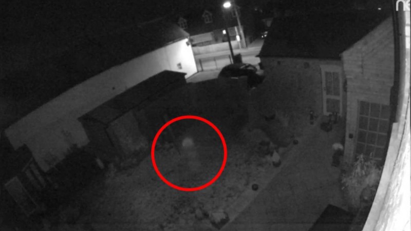 Баланың күлгенін естіген: Камерадағы видеоны көрген отбасы үйінде болып жатқан сұмдықты біліп, шошып қалды (видео) - Қазақстан жаңалықтары