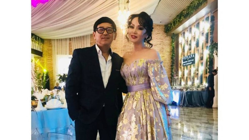 50-ге толған Алтынбек Рахметов сүйіктісіне ұсыныс жасады (видео) - Қазақстан жаңалықтары