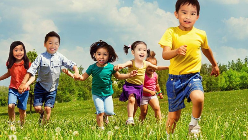 Жат жұрттағы 2 миллион баланың тағдырына алаңдауымыз керек