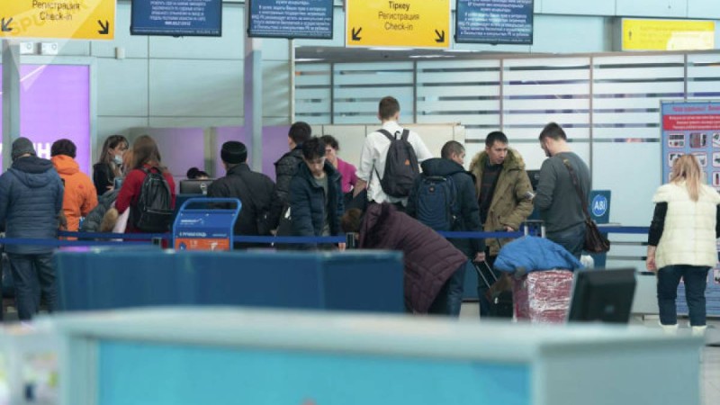 Алматы әуежайы Түрікменстаннан жеткізілген жүктердің астында қалды