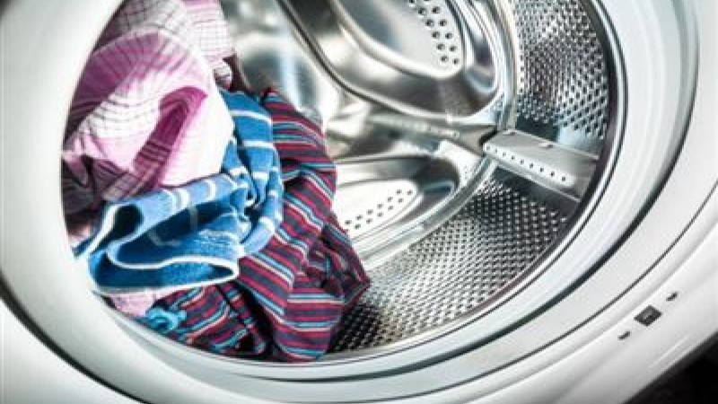 Бала кір жуғыш машинаның ішінде көз жұмды