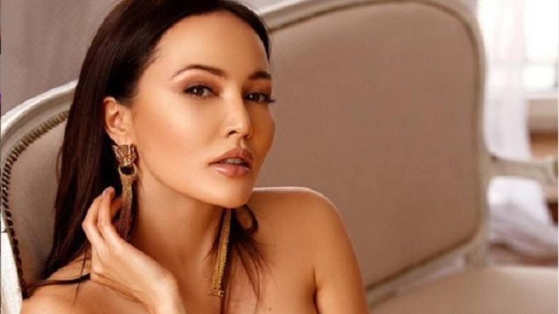 "Ұятың қалмапты": Жалаңаш суретін жариялаған Кәмшат Жолдыбаева тағы да сынға қалды - Қазақстан жаңалықтары