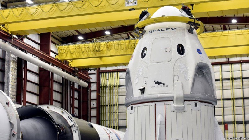 SpaceX ғарышкерлер таситын "Союзға" "балама" кемесін ұшырды